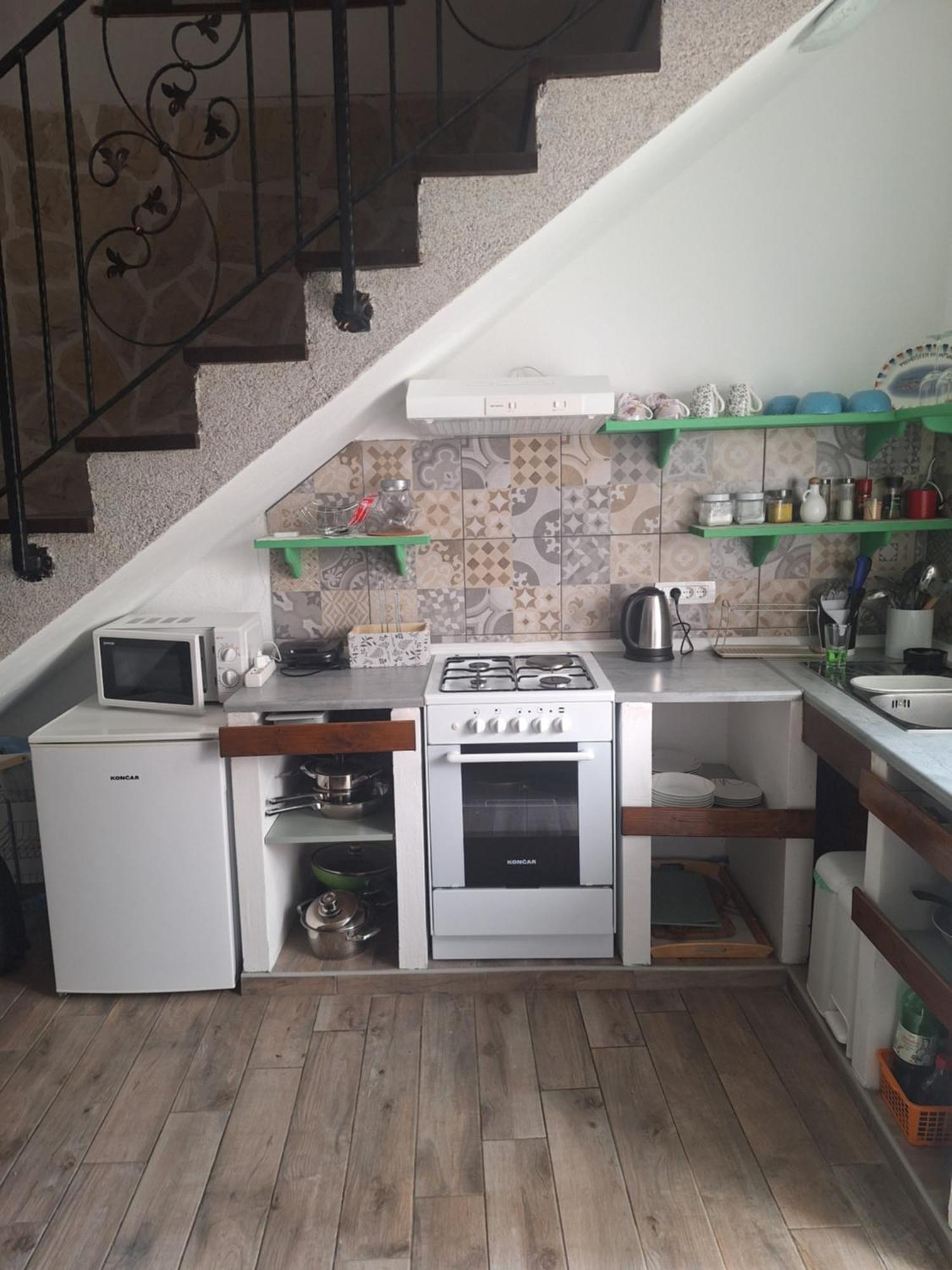 Makol Apartment Primosten Exterior photo